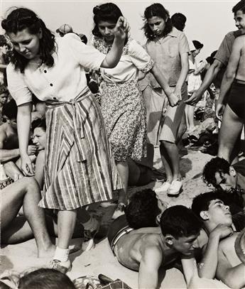 MORRIS ENGEL (1918-2005) A group of 5 Coney Island scenes.